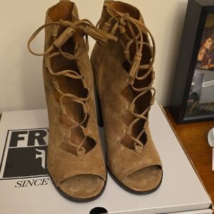 Frye Tan Lace-Up Women's Boots